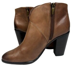 New Women Vince Camuto Franell Leather Booties Size 7 Rich Cognac 3.5” Heel